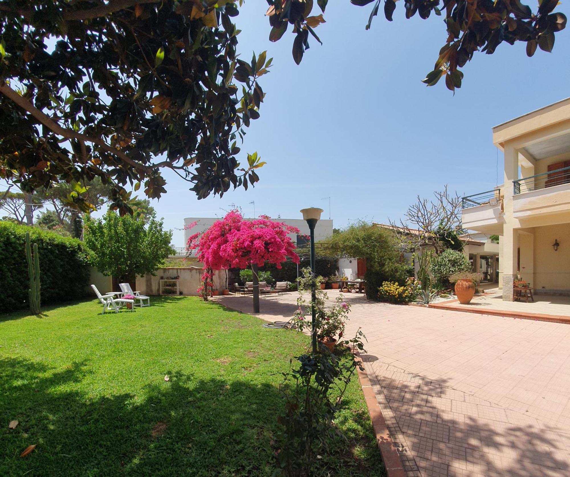 La Depandance Di Rosa Locazioni Brevi Mondello